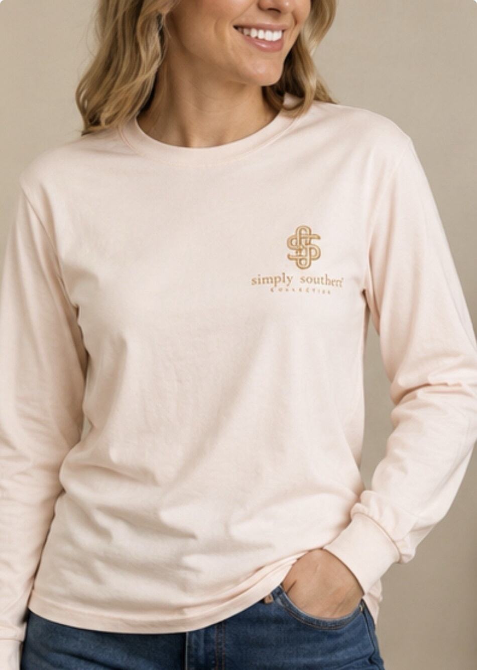 Simply Southern Women’s Cream Long Sleeve Logo T Shirt NWT 100% Cotton